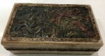 早清漢白石加彩扣盒 a white marble box with original painting, 17th C. 
